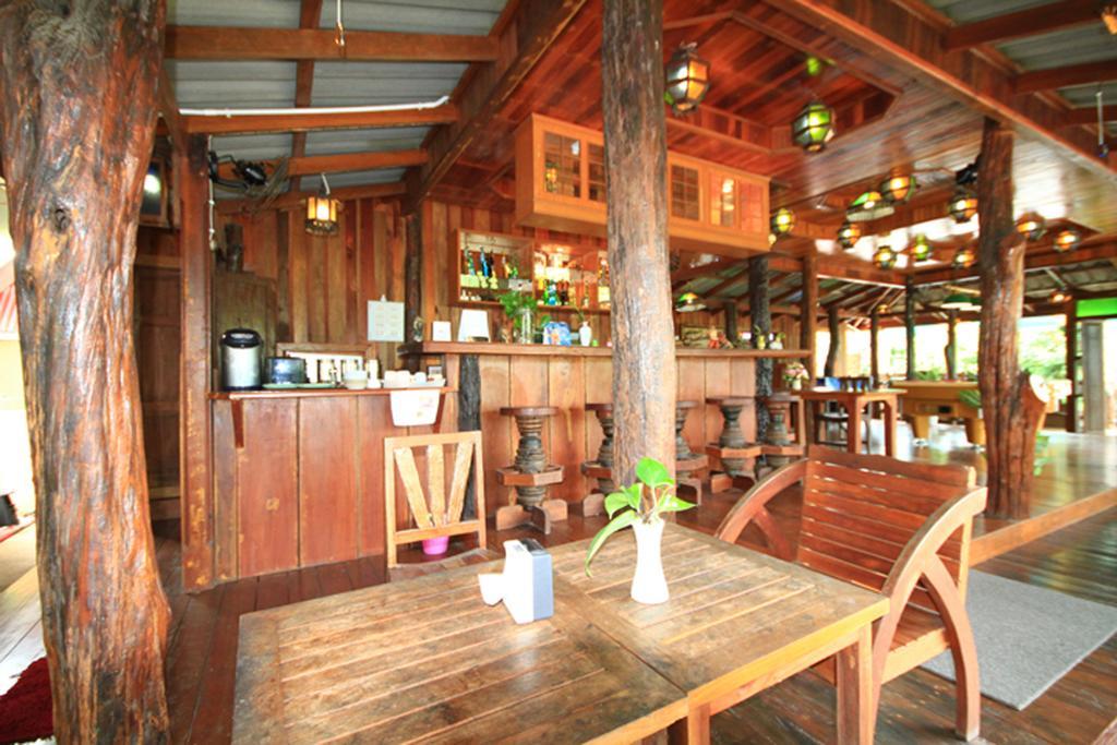 J.Holiday Inn Krabi town Exterior foto