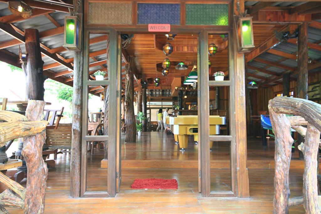 J.Holiday Inn Krabi town Exterior foto