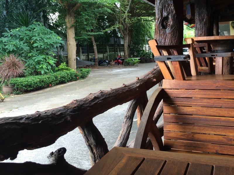 J.Holiday Inn Krabi town Exterior foto