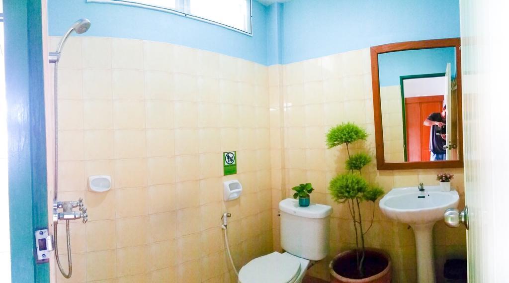 J.Holiday Inn Krabi town Exterior foto