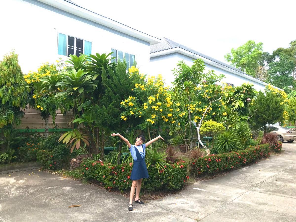 J.Holiday Inn Krabi town Exterior foto